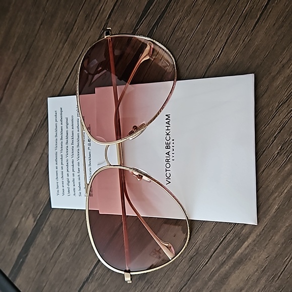 NWOT! Victoria Beckham Aviator Hammered Metal Sunglasses! - Picture 1 of 9